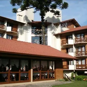 Flat - Residencial Do Serrano 3* 그라마도
